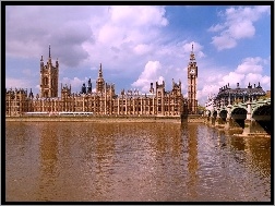Anglia, Parlament, Most